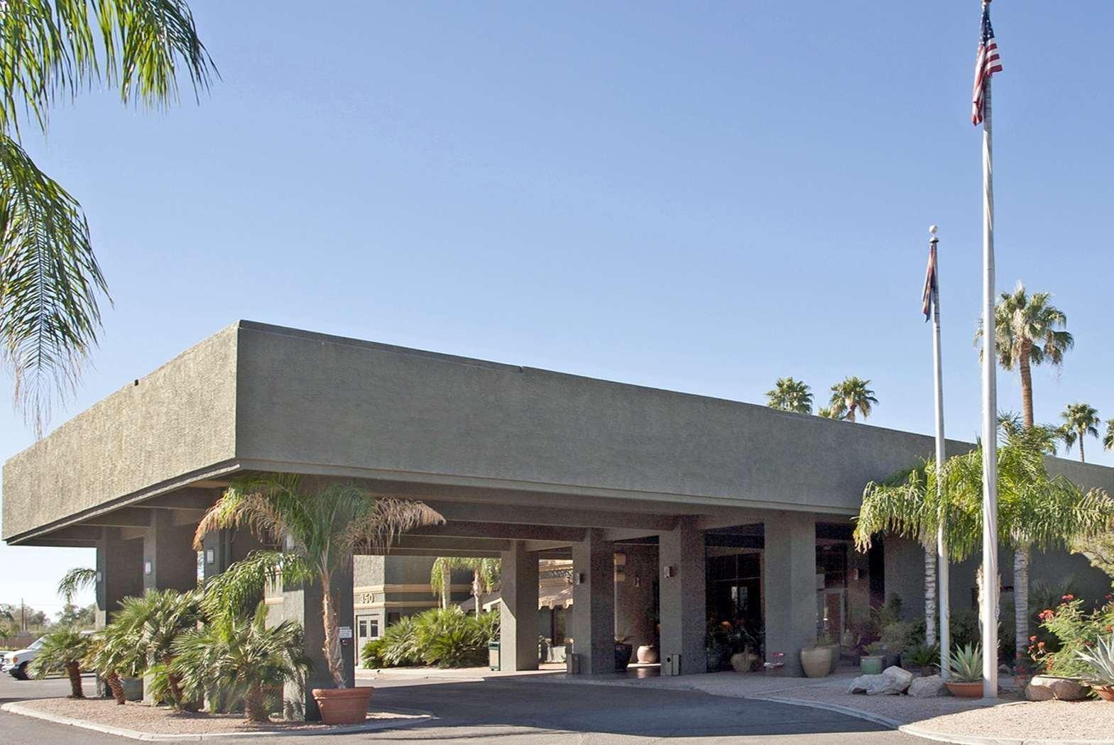 Ramada By Wyndham