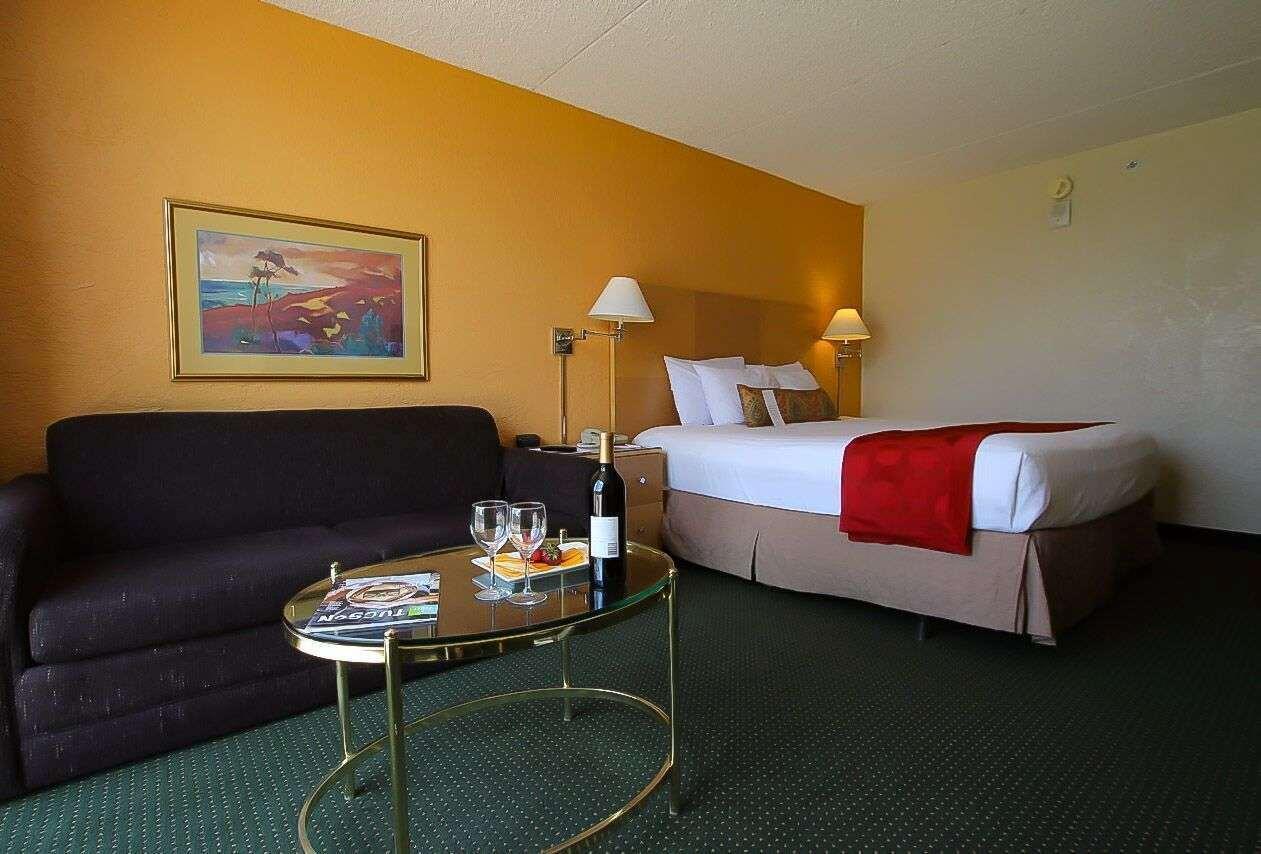 Hotel Ramada By Wyndham 3*