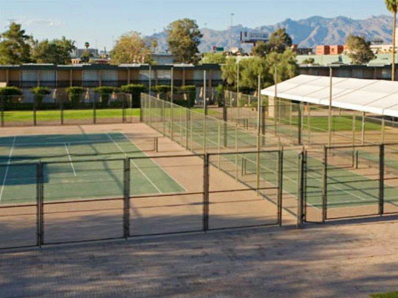 Hotel Ramada By Wyndham Tucson