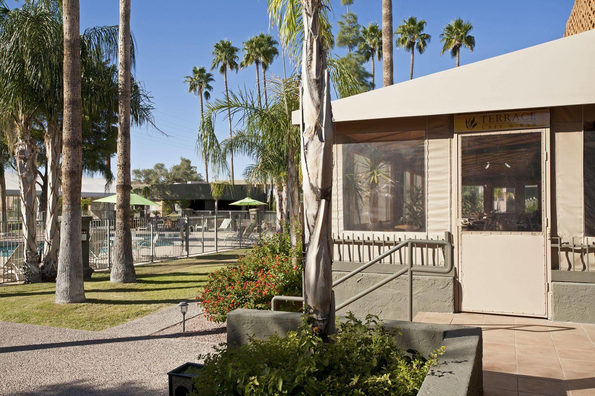 Ramada By Wyndham Hotel 3*