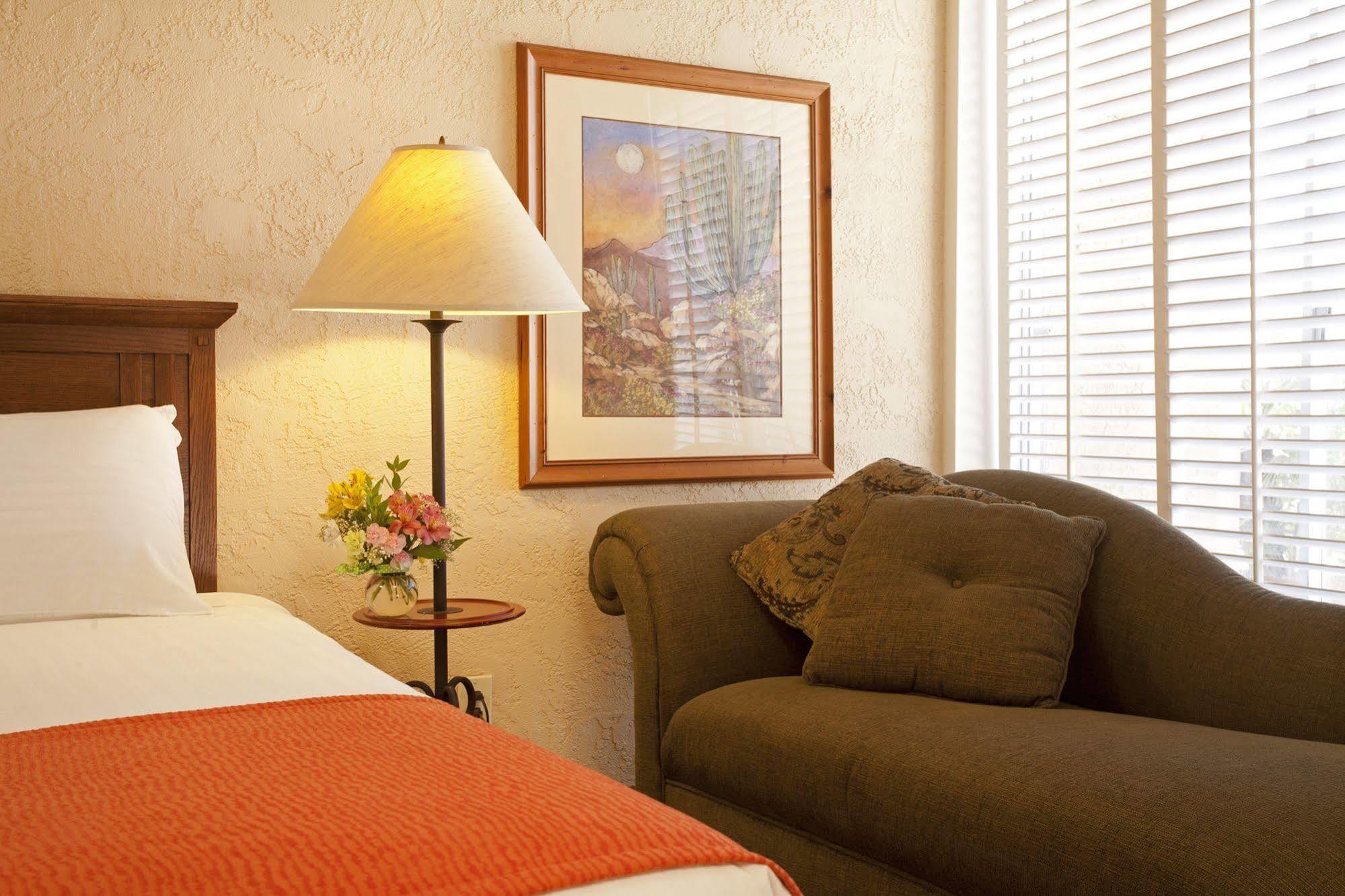 Hotel Ramada By Wyndham 3*